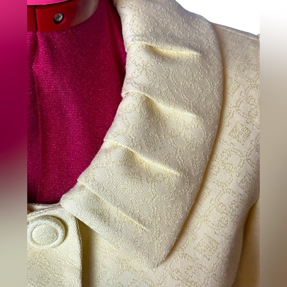 NWT Tahari Levine vintage vibe Petite yellow fitted jacket - Picture 3 of 11